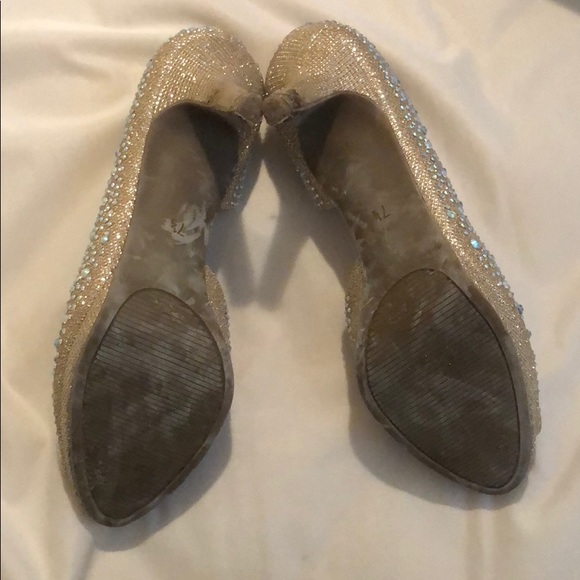 KELLY & Katie open toe, sparkly heels, Size 7.5. - Picture 4 of 6